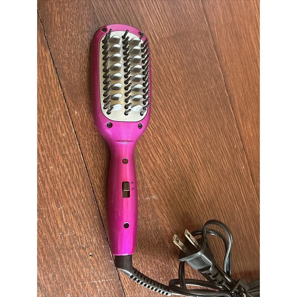 Conair Super Smoothing Brush Pink‎ Gentle Heat, Dual Voltage, Fast Heat-Up